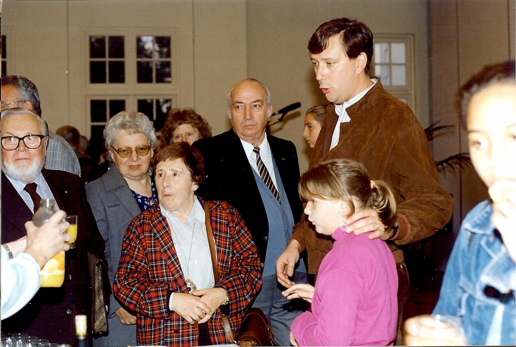 Second plan, au centre Claudine et François Bernardine (fondateur du club géologique) - 1993