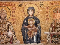 La Vierge à l'Enfant, entre l'empereur Jean II Comnène et l'impératrice Irène - Sainte-Sophie (Istanbul, Turquie) - vers 1118 - crédit Mariano Jimenez